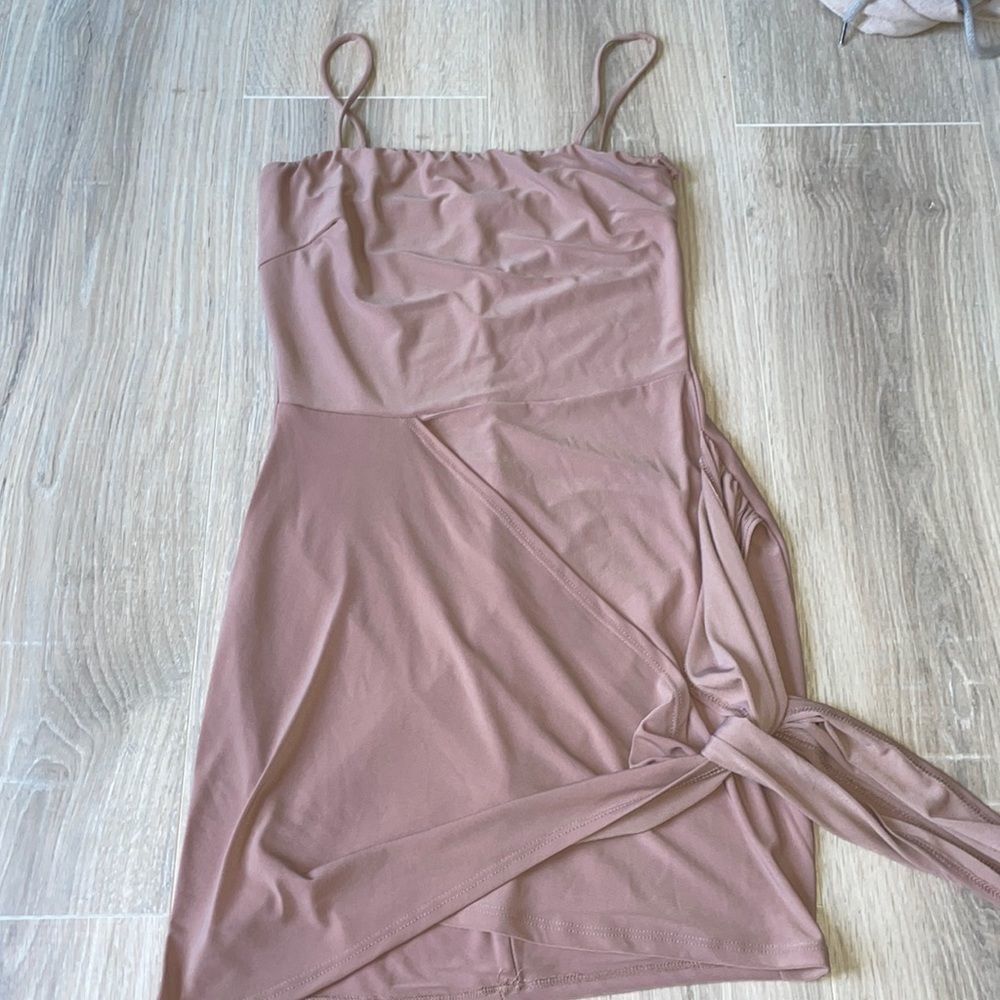 FASHION NOVA TAUPE BODYCON DRESS​​